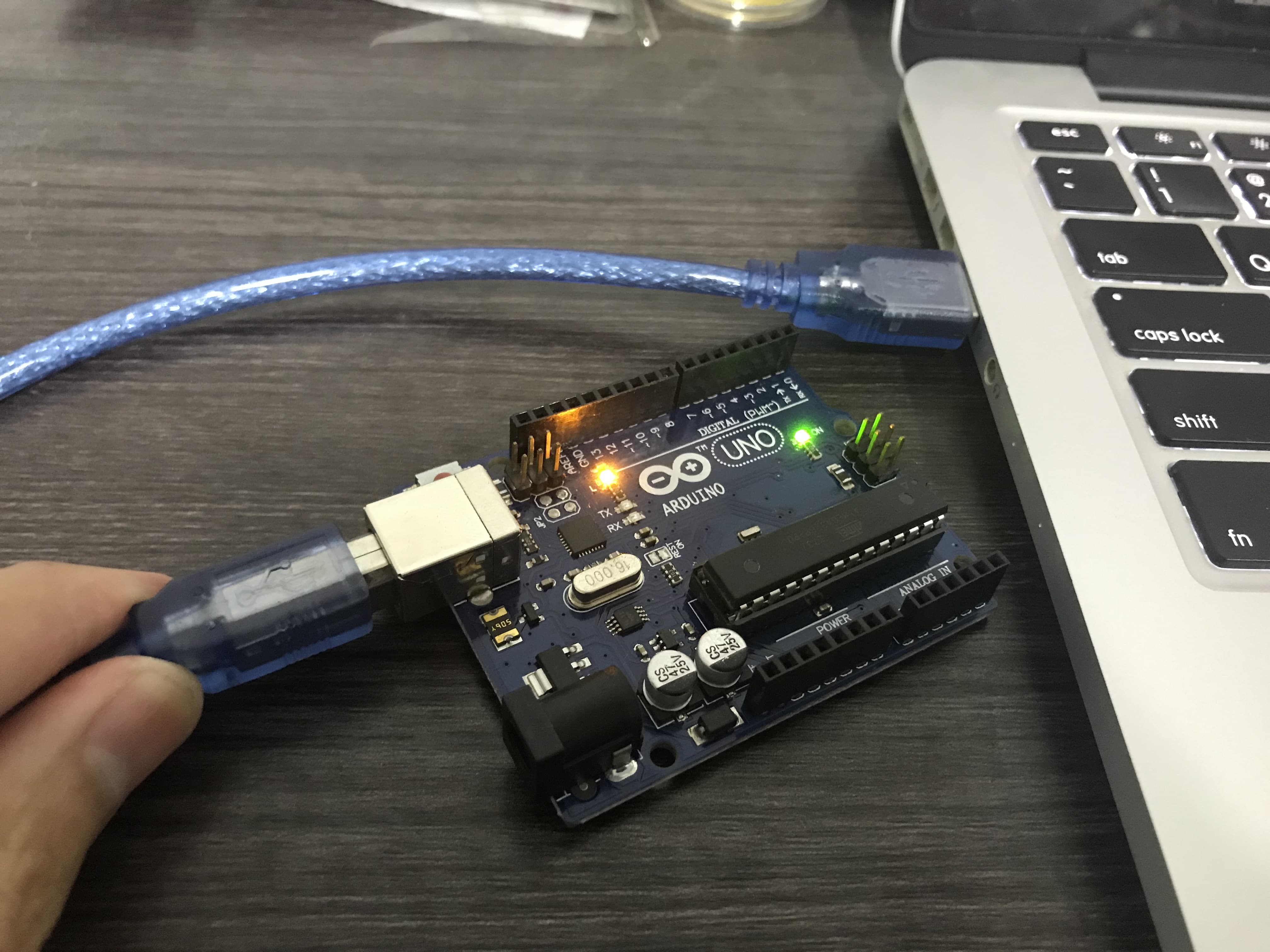 Arduino ตอน3 ติดตั้ง Arduino IDE และเริ่มต้นเขียนโปรแกรมแรก